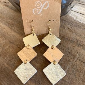 Plunder Cass Earrings